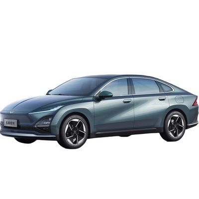 İyi bir fiyat. 2024 Wuling Starlight 1.5L Lityum Demir Fosfat Pilli Hibrit Enerji Araçları ve 150 km saf elektrikli menzil çevrimiçi