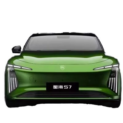 İyi bir fiyat. Dongfeng Xinghai S7 Elektrikli Sedan 200-250Ps Toplam At Gücü 50kwh-70kwh Pil Otomatik vites kutu Lityum pil çevrimiçi
