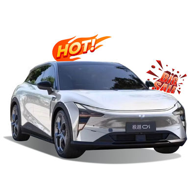 İyi bir fiyat. Geely'nin 200kw 272Ps saf elektrikli arabası Sürüş seviyesinin geleceği Orta-Büyük Boyutlu SUV Vücut yapısı 5 kapılı 5 koltuklu çevrimiçi