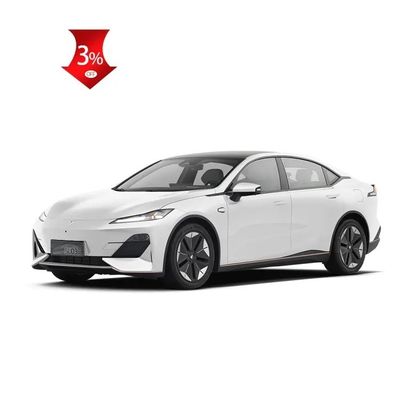 İyi bir fiyat. 2023 CHANGAN 515KM Uzun Menzilli Elektrikli Araba Dark Blue SL03 Enerji Arabası Üçlü Lityum Pilli R19 çevrimiçi