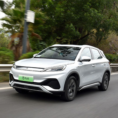 İyi bir fiyat. Byd auto Yuan PLUS 2023 510KM amiral gemisi PLUS byd yuan 0km kullanılmış araba ev 500 5 kapılı 5 koltuklu SUV yeni enerji araçları tam seçenek çevrimiçi