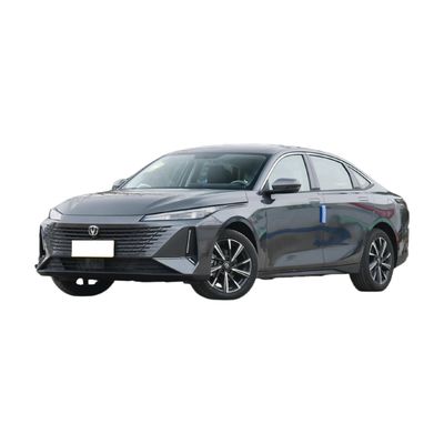 İyi bir fiyat. Changan Yida'nın 2023 1.5T GDI DCT Amiral Gemisi Sedan'ın Gücünü Deneyin Gelişmiş LED Farlar ve 260N.m Motor Torku çevrimiçi