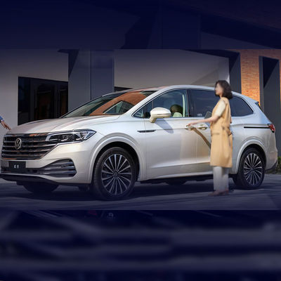 İyi bir fiyat. Araba Viloran MPV 330TSI Benzinli Araç 7 koltuklu Yetişkin Aracı 2150kg ve 150-200PS maksimum gücü ile çevrimiçi